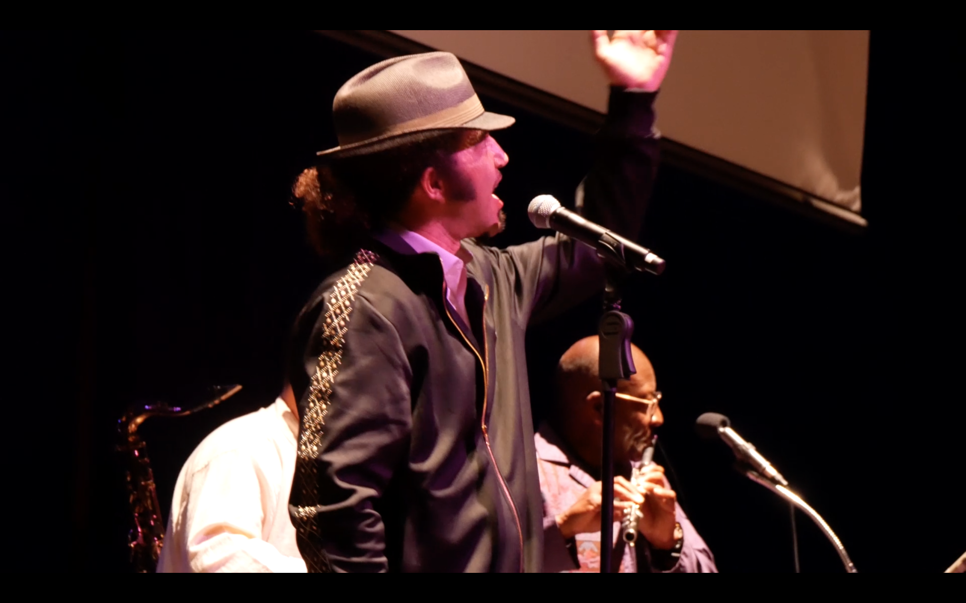 5d32dccb4d79b 10 59 Am